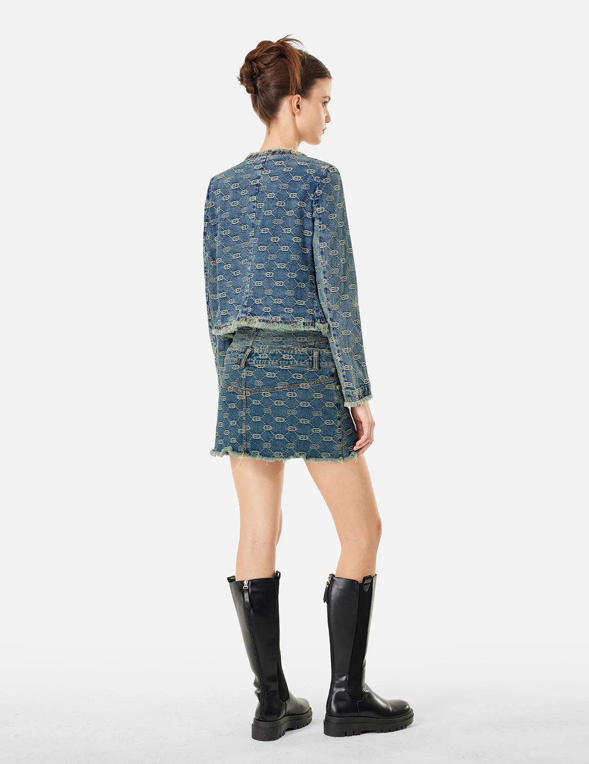 2-in-1 Allover Logo Jacquard Regular Fit Denim Skirt - Image 4