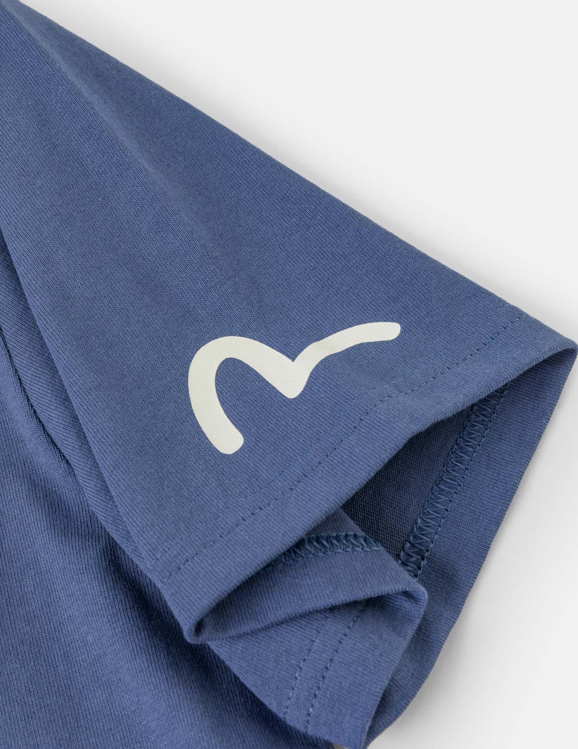 Ace of Hearts Flocked Logo T-shirt - Image 16
