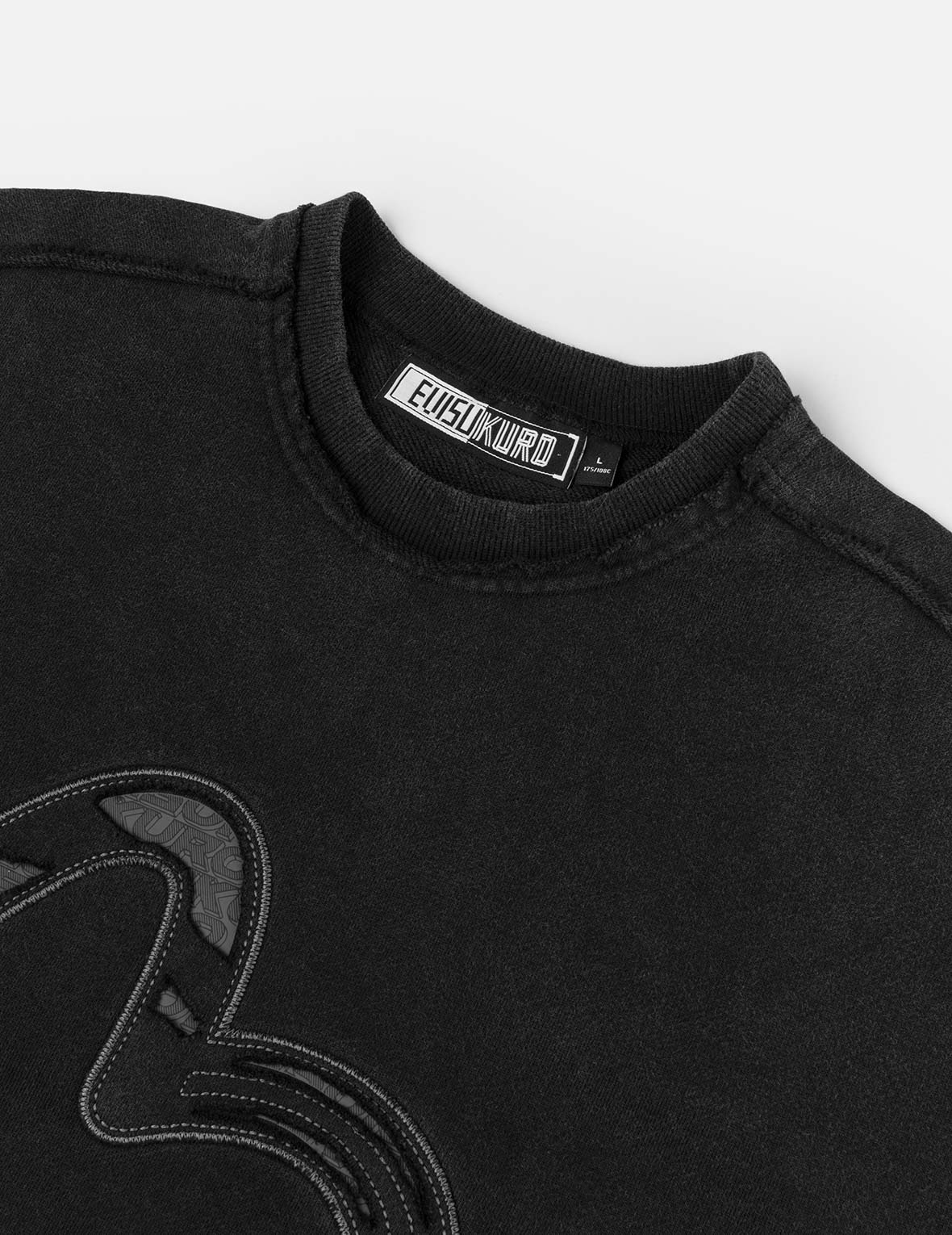 Acid-wash and Distressed Seagull Appliqué Relax Fit Sweatshirt - Image 8