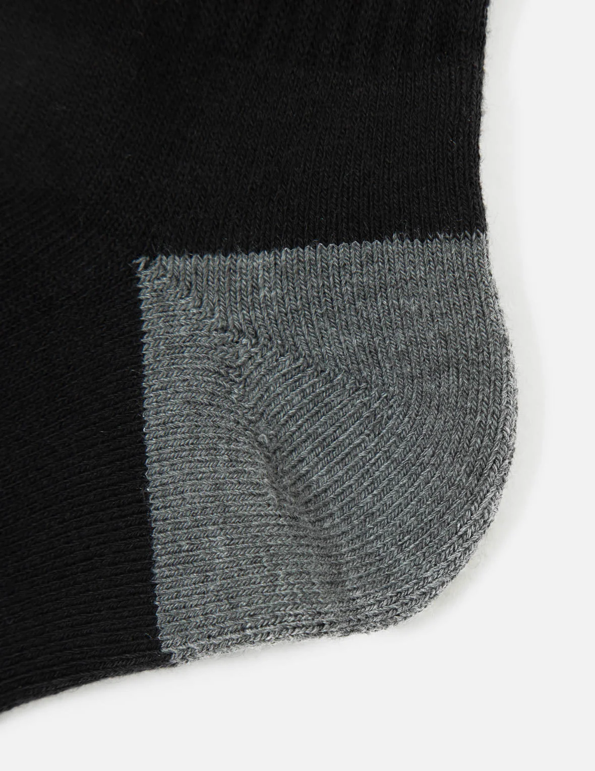 All-over Paisley and EVISUKURO Jacquard Socks - Image 3