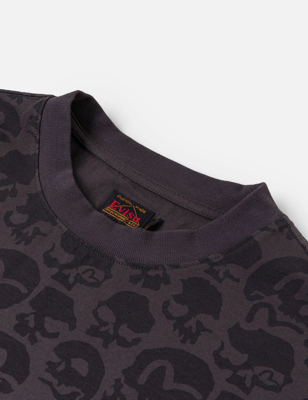 All-over Skulls and Seagulls print T-shirt - Image 13