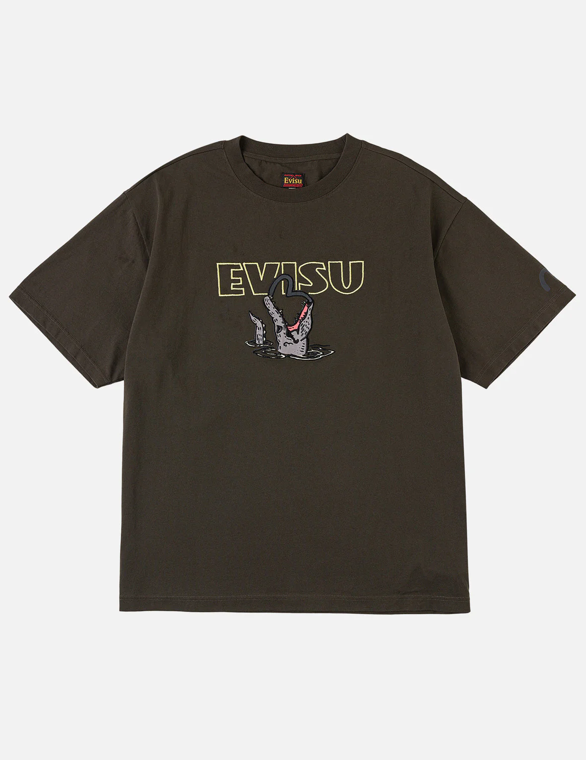 Alligator vs Seagull Outlined Embroidery T-shirt - Image 6