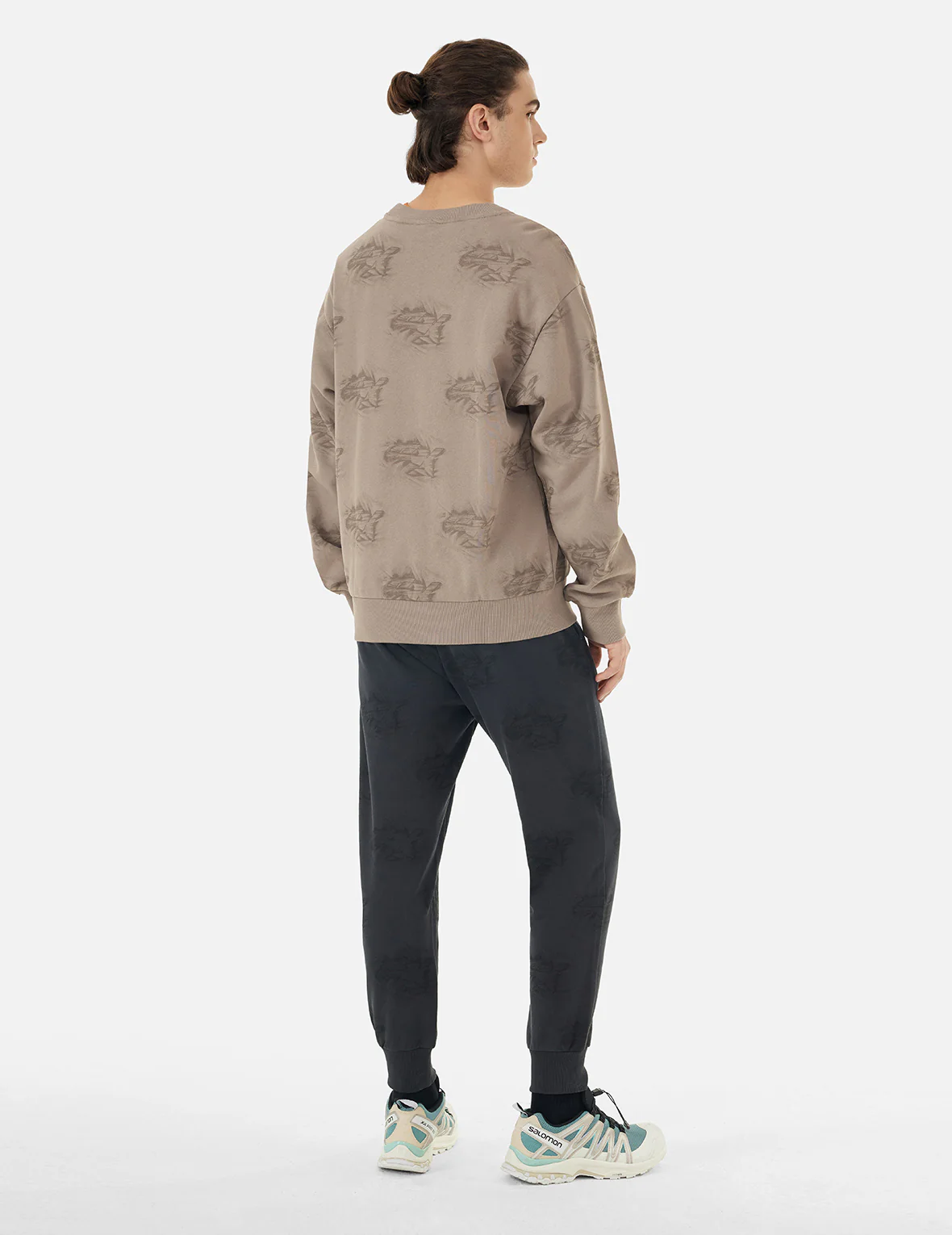 Allover Crinkle Logo Print Regular Fit Sweatshirt - Image 16