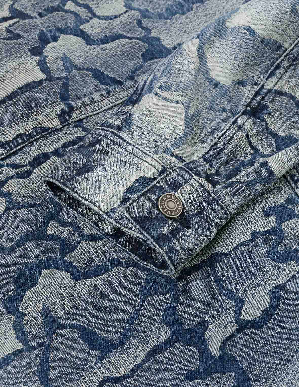 Allover Ishigaki Camouflage Jacquard Fashion Fit Washed Denim Jacket - Image 13
