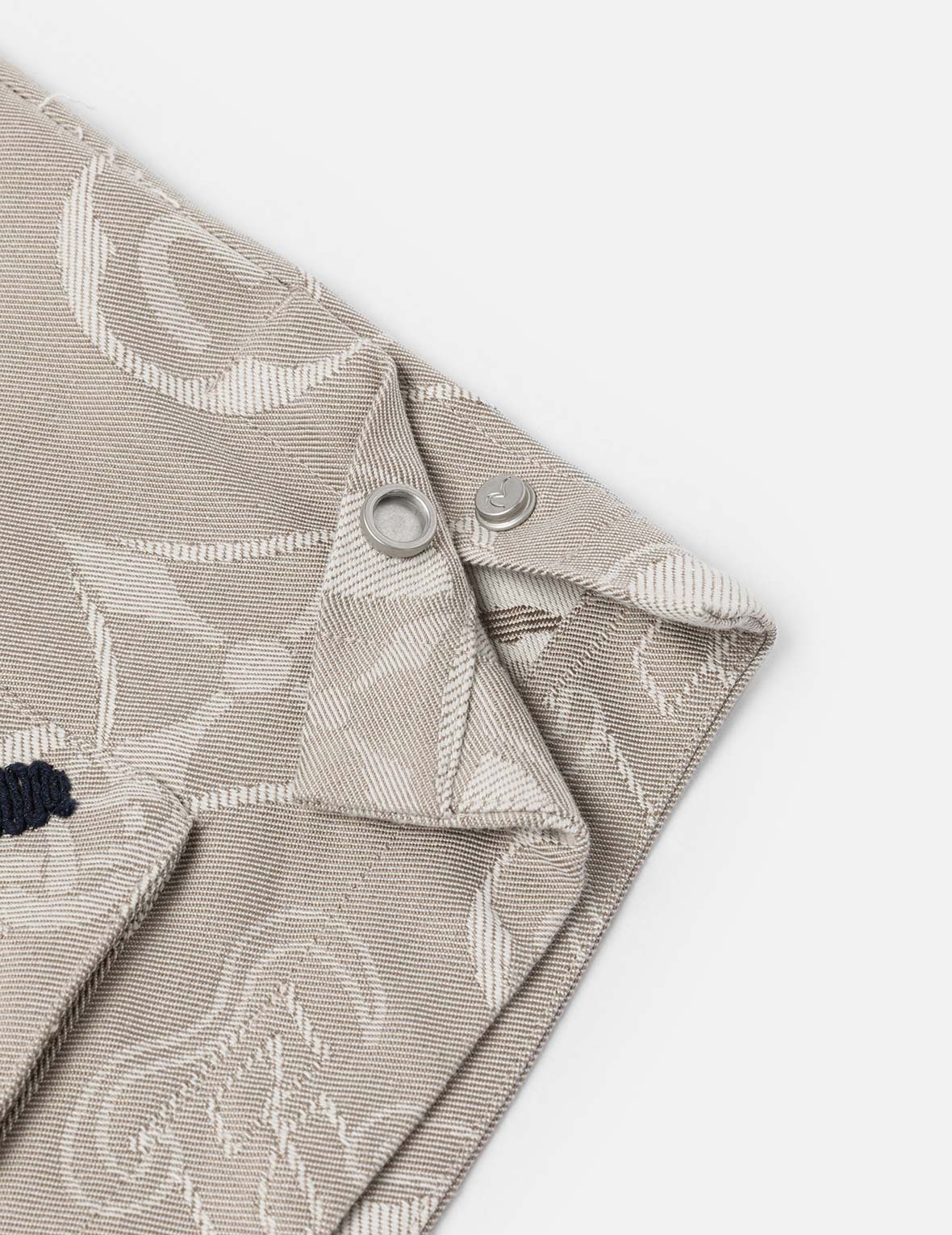 Allover Kamon and Seagull Jacquard Relax Fit Hooded Jacket - Image 10
