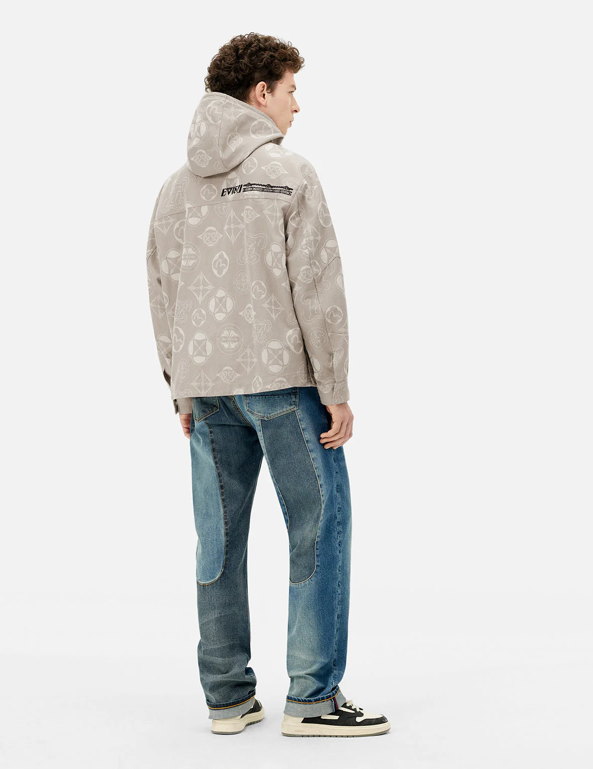 Allover Kamon and Seagull Jacquard Relax Fit Hooded Jacket - Image 4