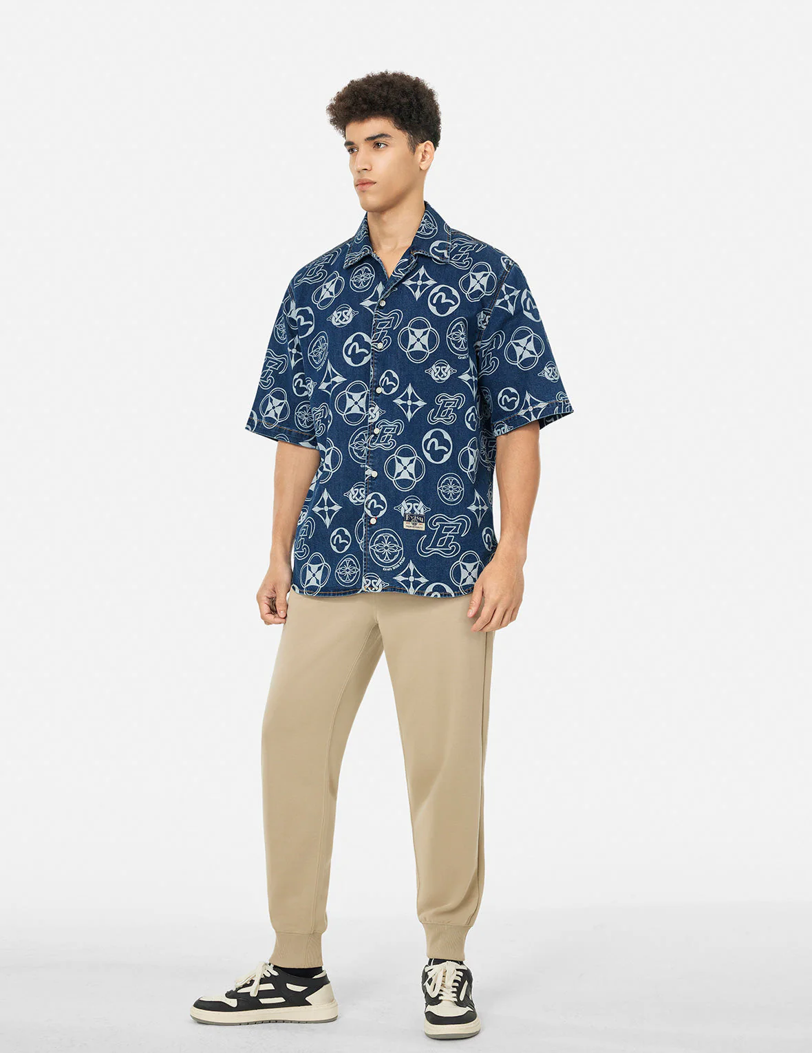 Allover Kamon Print Relax Fit Denim Short Sleeves Shirt - Image 3