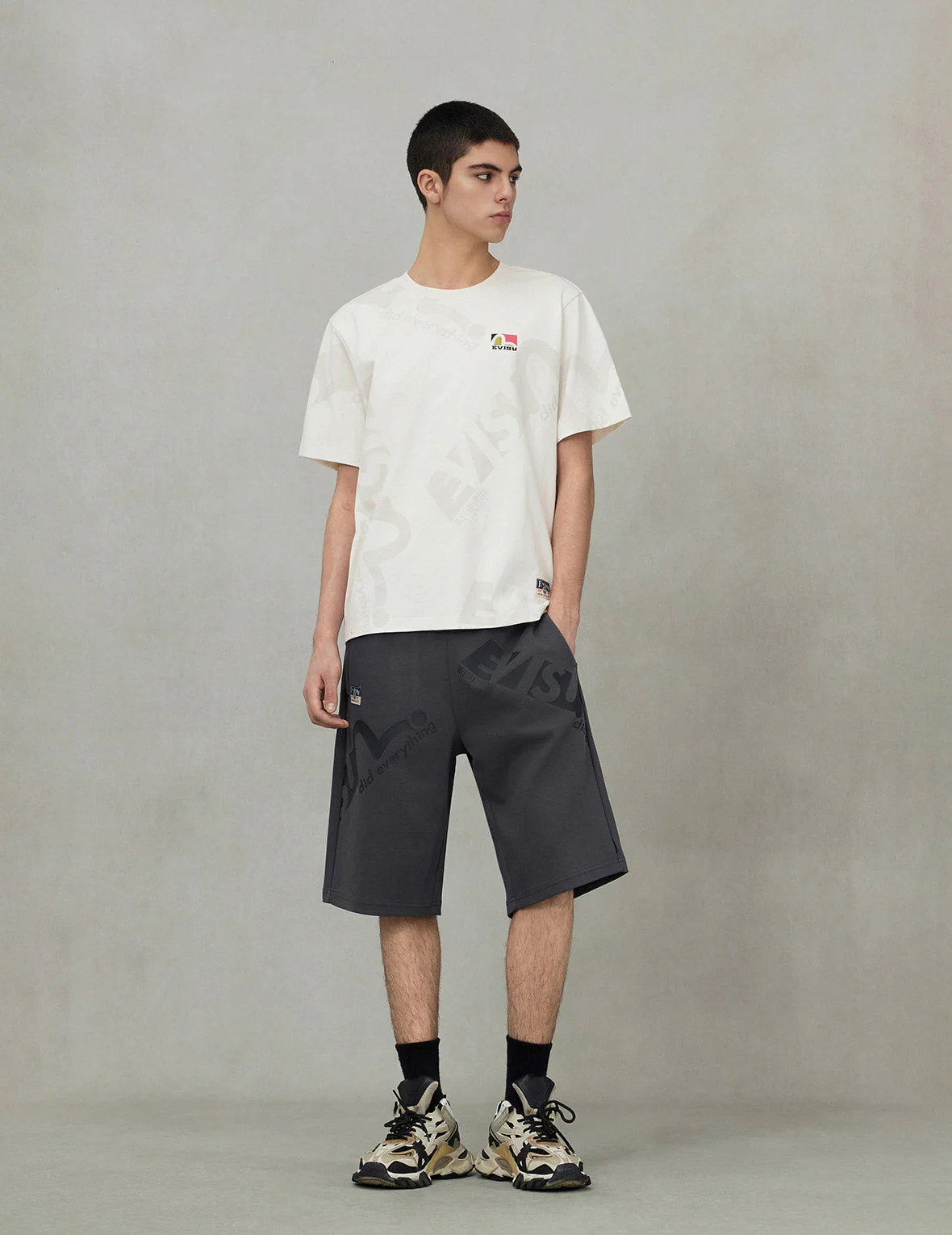 Allover Logo and Seagull Print Regular Fit Sweatshorts - Image 3