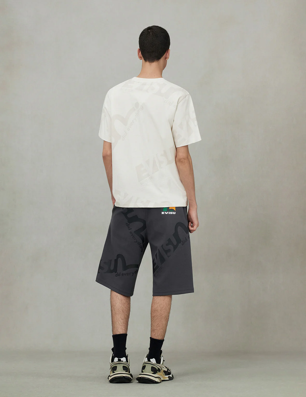 Allover Logo and Seagull Print Regular Fit Sweatshorts - Image 4
