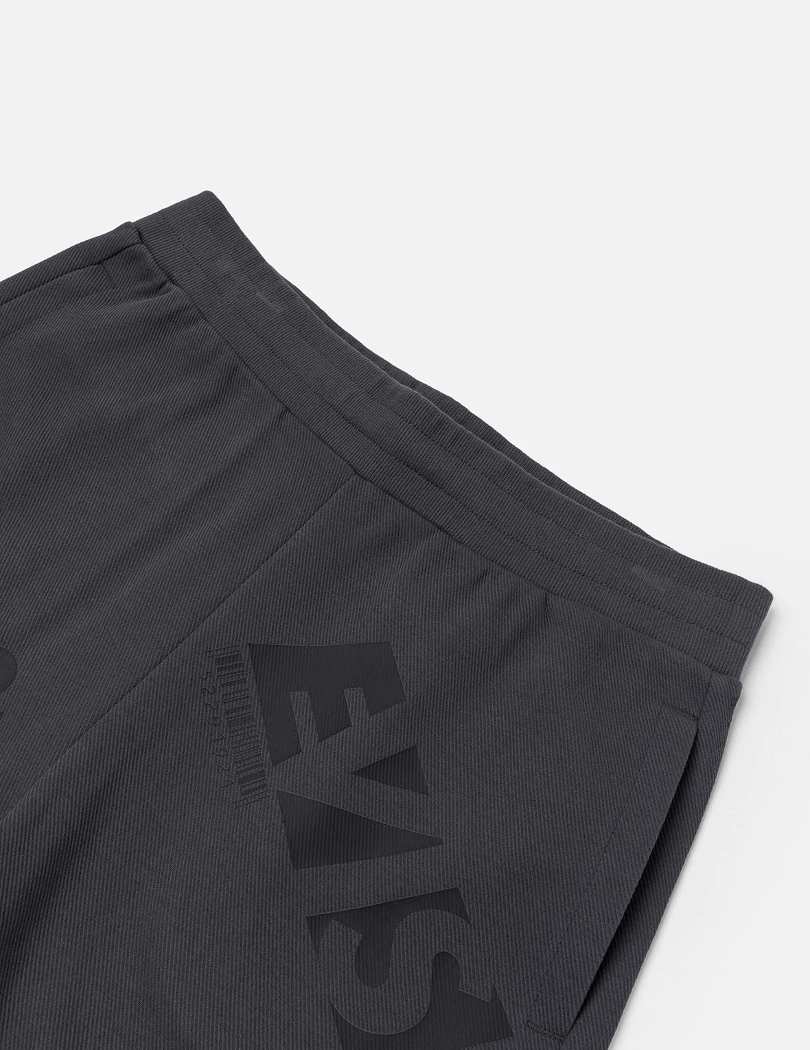 Allover Logo and Seagull Print Regular Fit Sweatshorts - Image 6