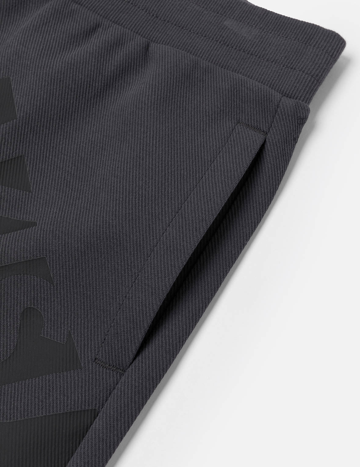 Allover Logo and Seagull Print Regular Fit Sweatshorts - Image 8