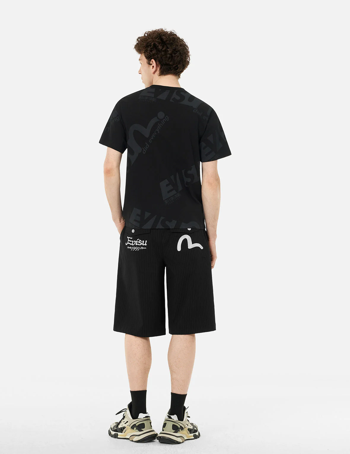 Allover Logo and Seagull Print Regular Fit T-Shirt - Image 8
