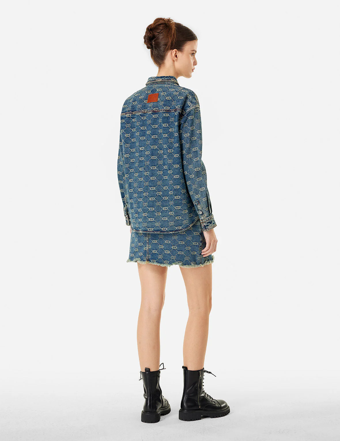 Allover Logo Jacquard and Seagull Embroidery Boyfriend Fit Denim Shirt Jacket - Image 4