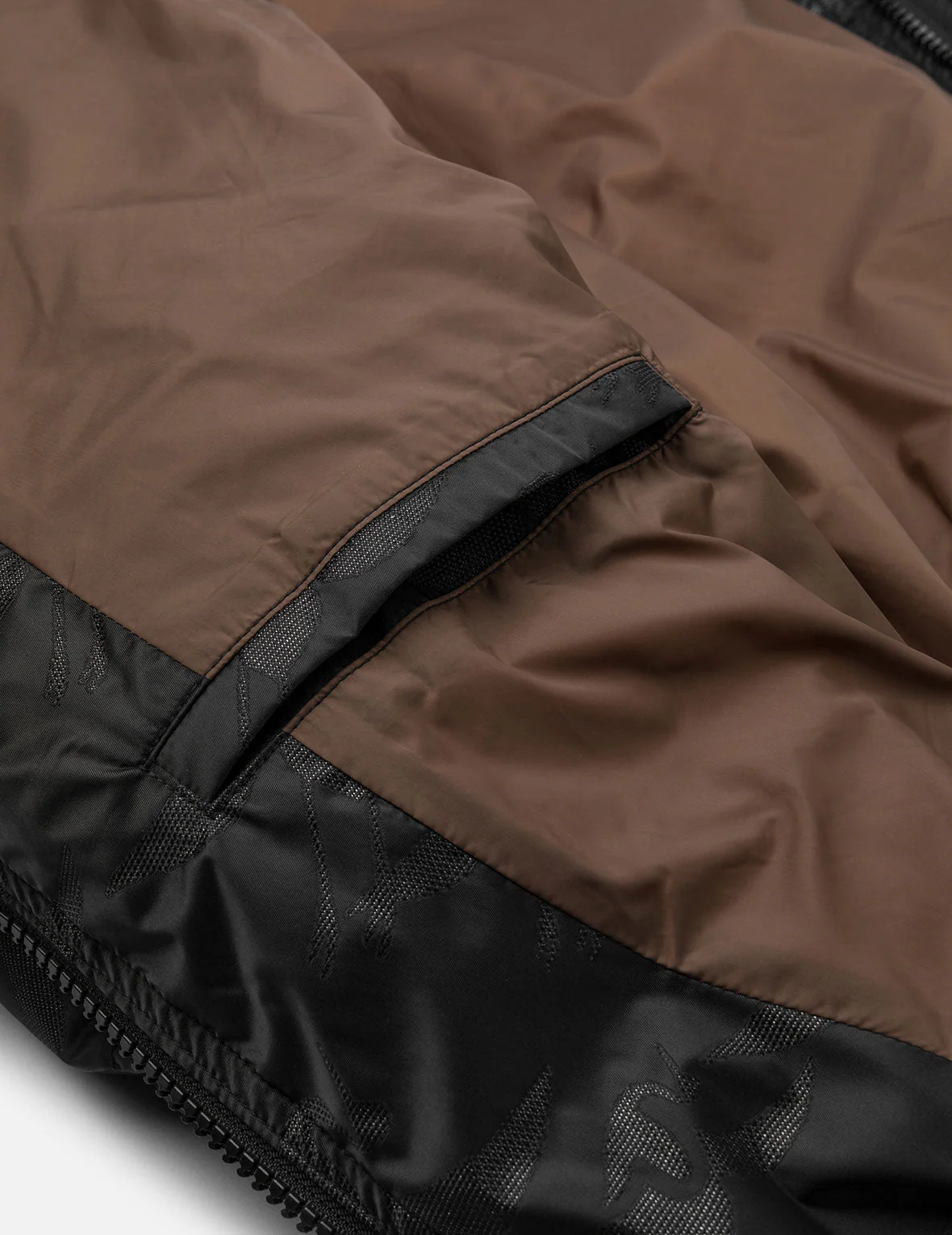Allover Seagull Crane Jacquard Regular Fit Down Jacket - Image 27
