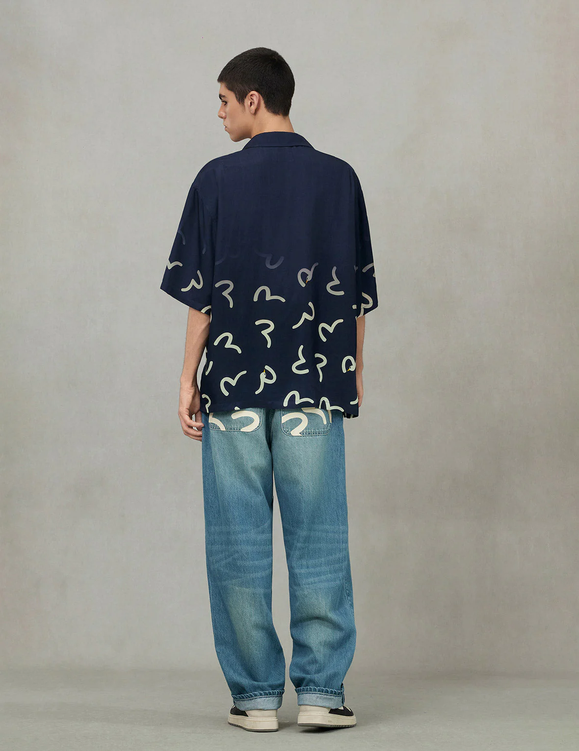 Allover Seagull Print Boxy Short-Sleeve Shirt - Image 4
