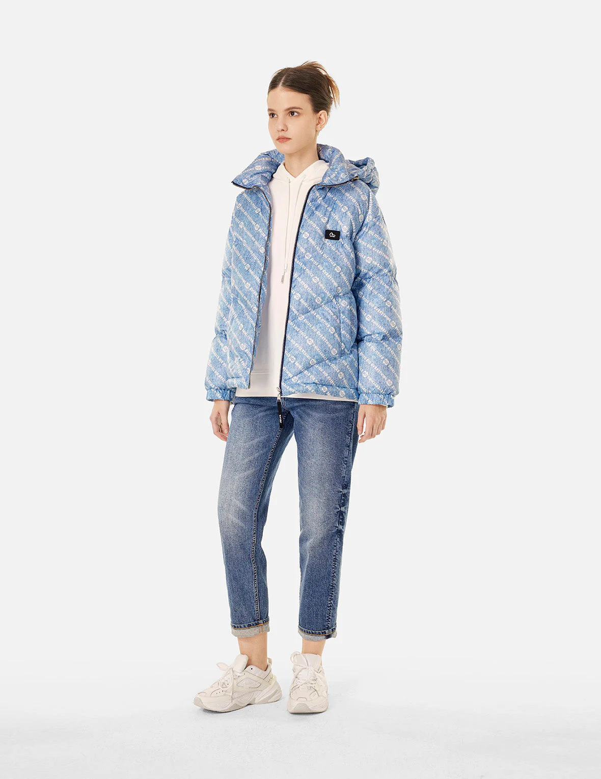 Allover Slogan and Kamon Print Fashion Fit Down Jacket with Detachable Hood - Image 3