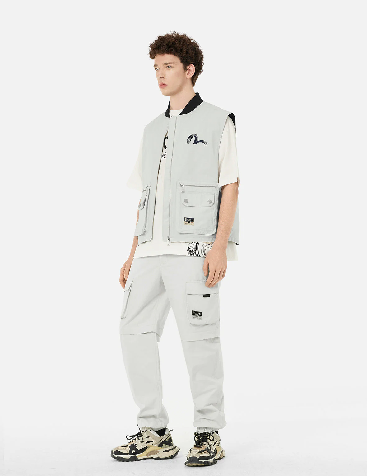 Artistic Logo Embroidery Fashion Fit Vest Jacket - Image 3