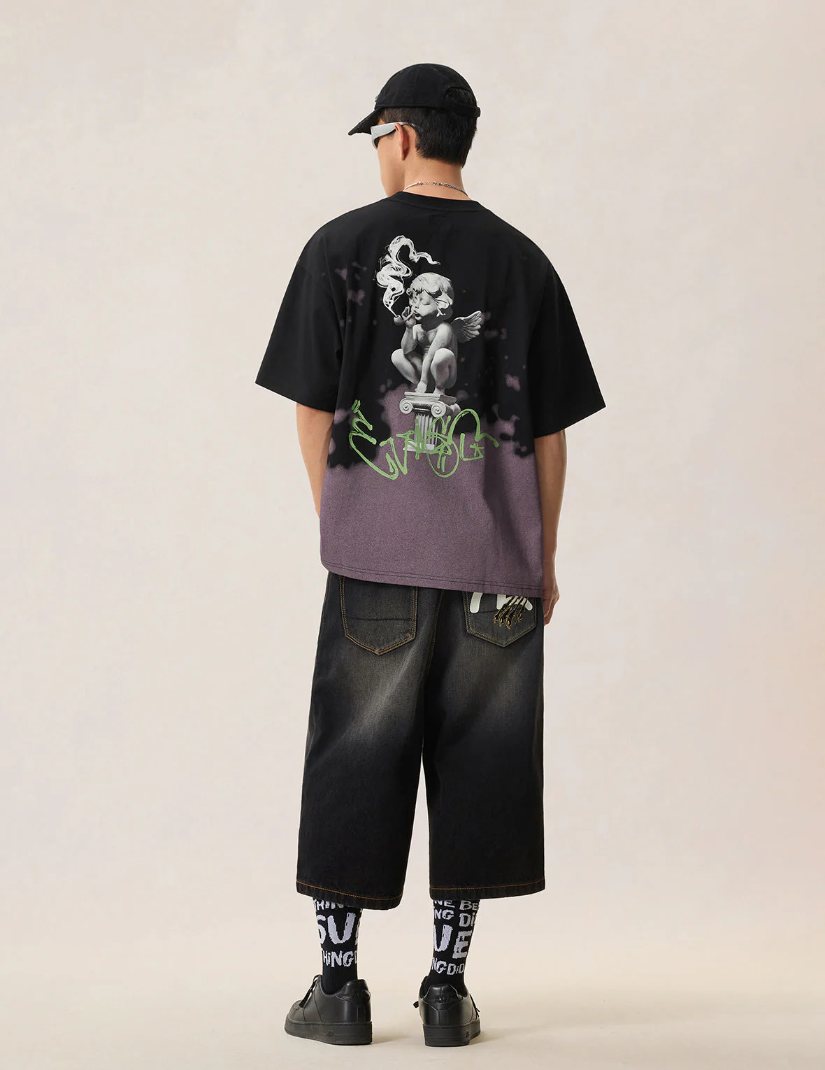 Baby Angel and Graffiti Print Dip-Dye T-shirt - Image 12