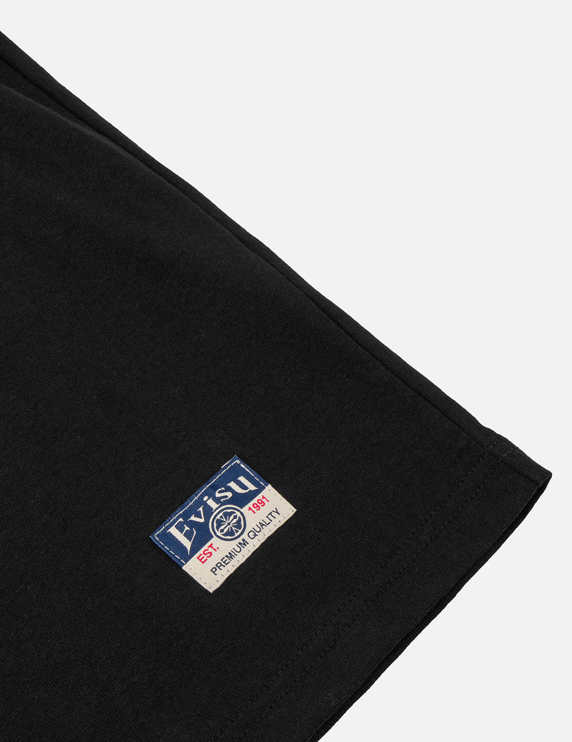 Bamboo Embroidery Scenic Kamon T-shirt - Image 17