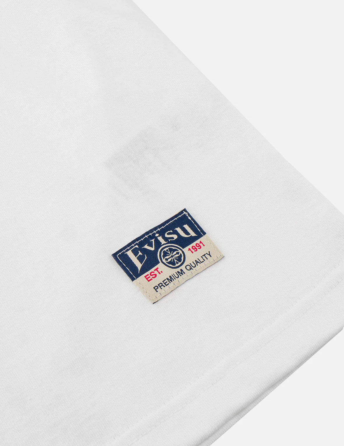 Bamboo Embroidery Scenic Kamon T-shirt - Image 18