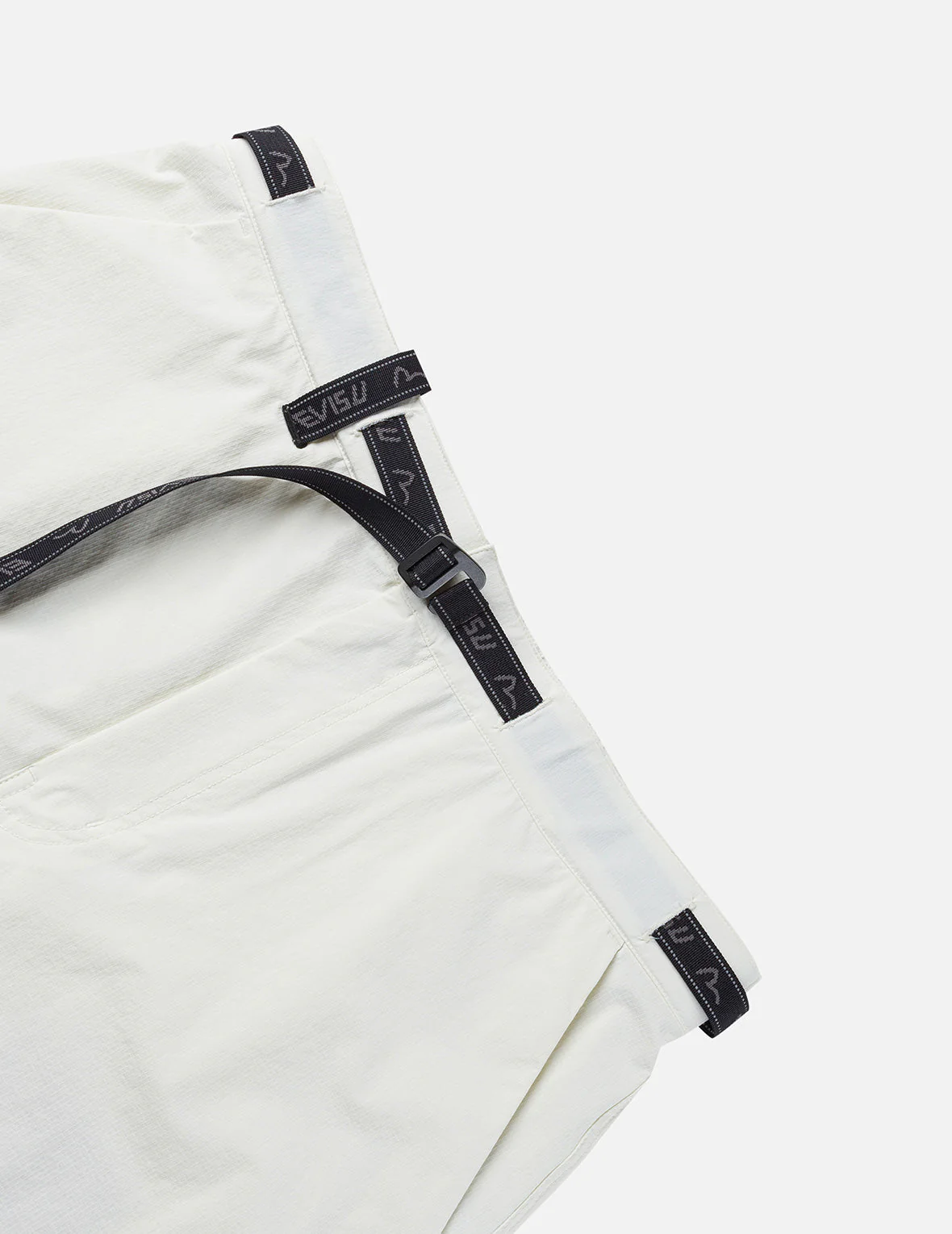 Belted-Waist Woven Shorts - Image 17
