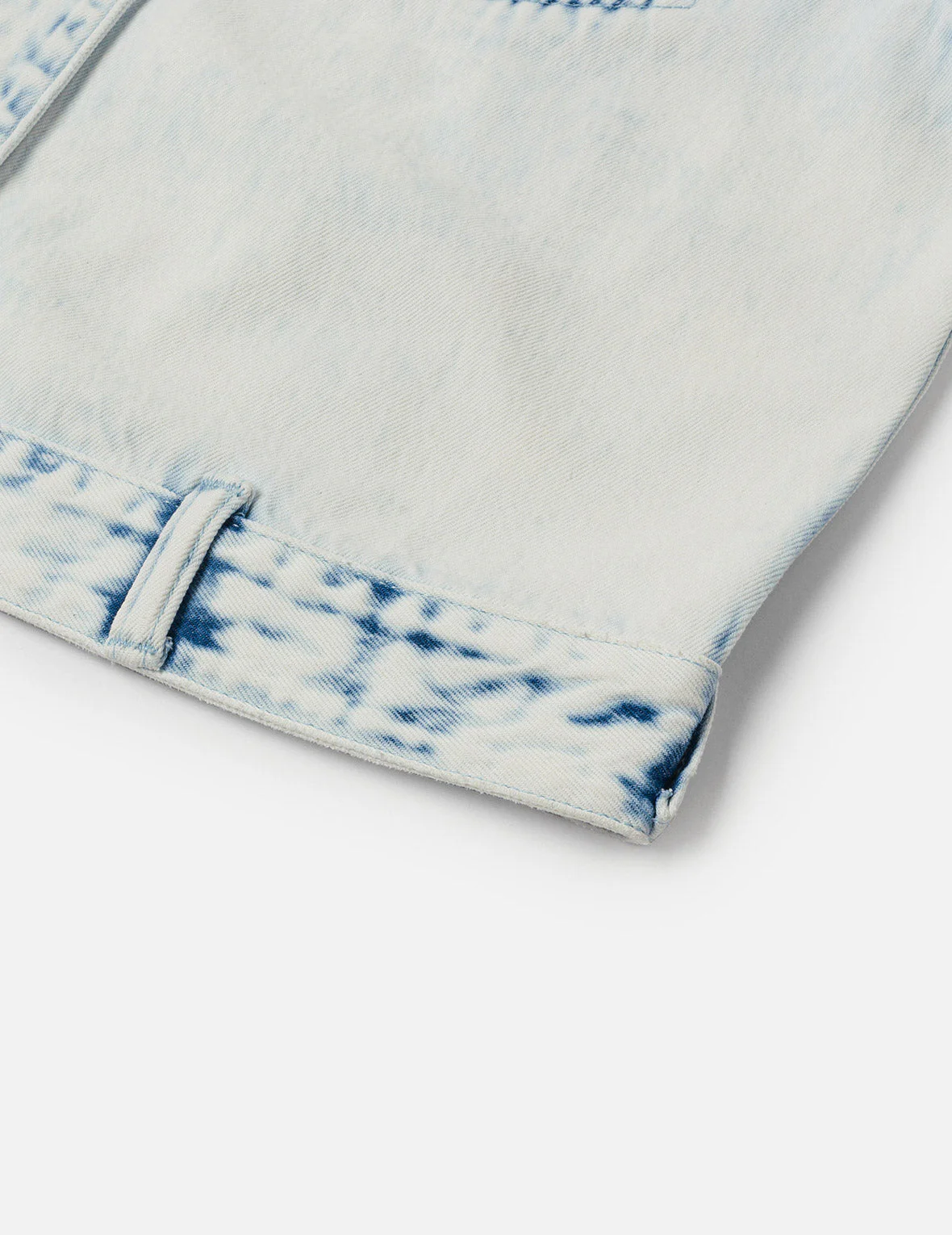 Bleach Washed Kamon Embroidery Fashion Fit Denim Jacket - Image 10
