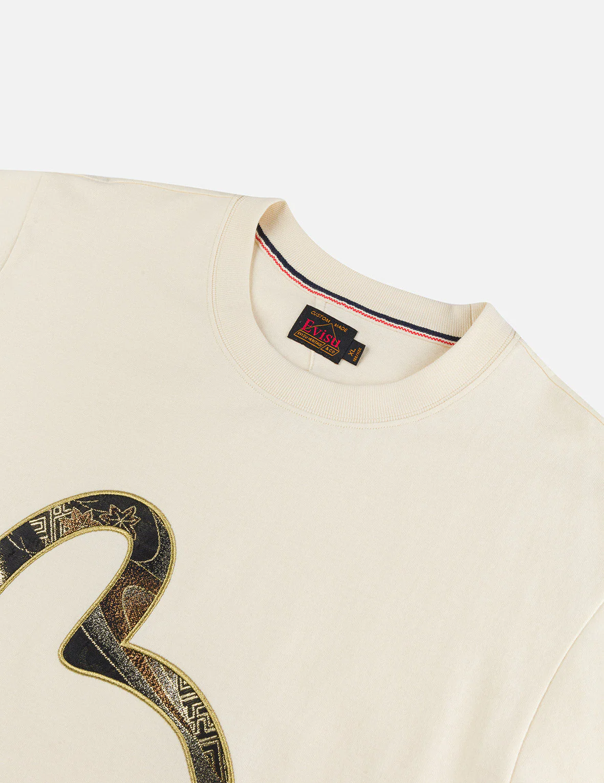 Brocade Seagull Appliqué Regular Fit Short Sleeves T-shirt - Image 16