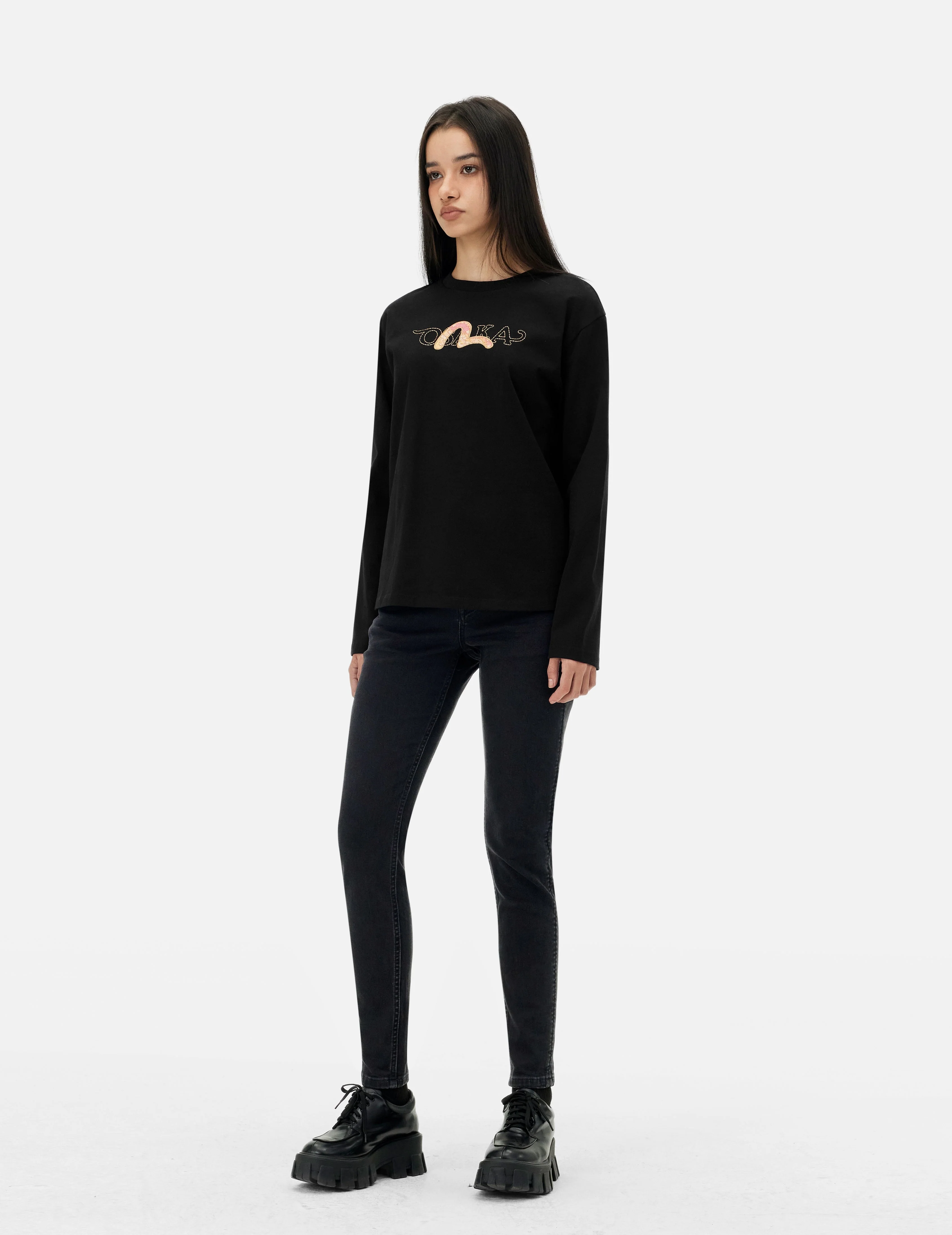 Brocade Seagull Embroidery Regular Fit Long-Sleeve T-shirt - Image 3