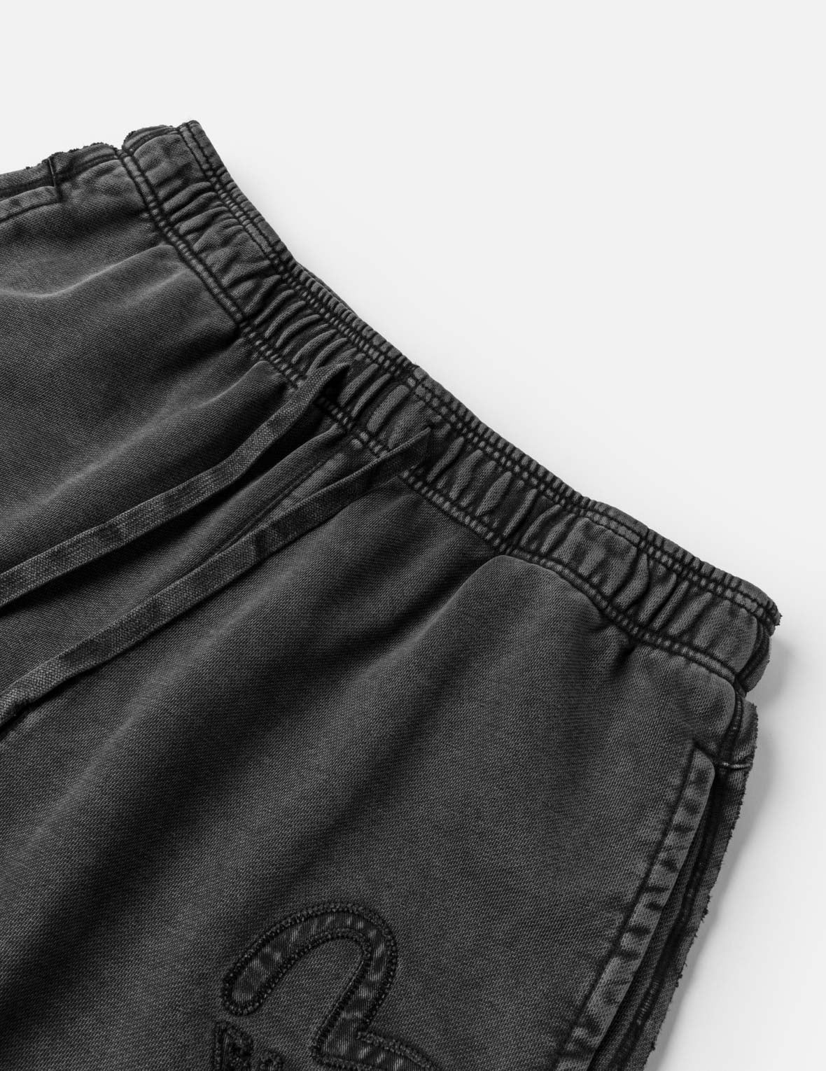 Chain Stitch Seagull Heavy Washed Sweatshorts - Image 17