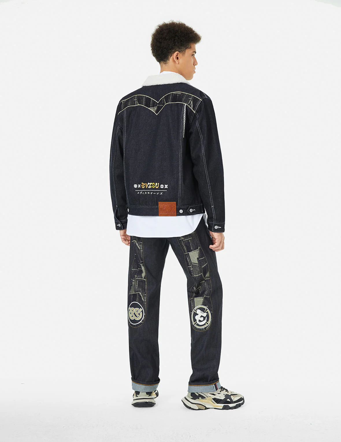 Contracting Embroidery and Inserted Daicock Relax Fit Denim Jacket - Image 4