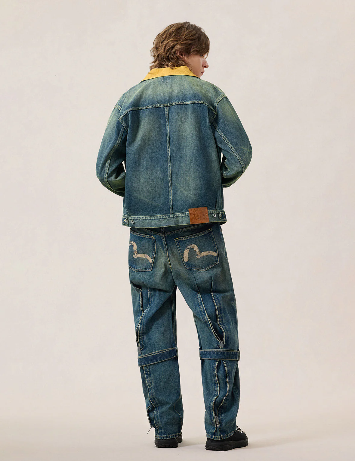 Contrast Collar Zipped Denim Jacket - Image 8