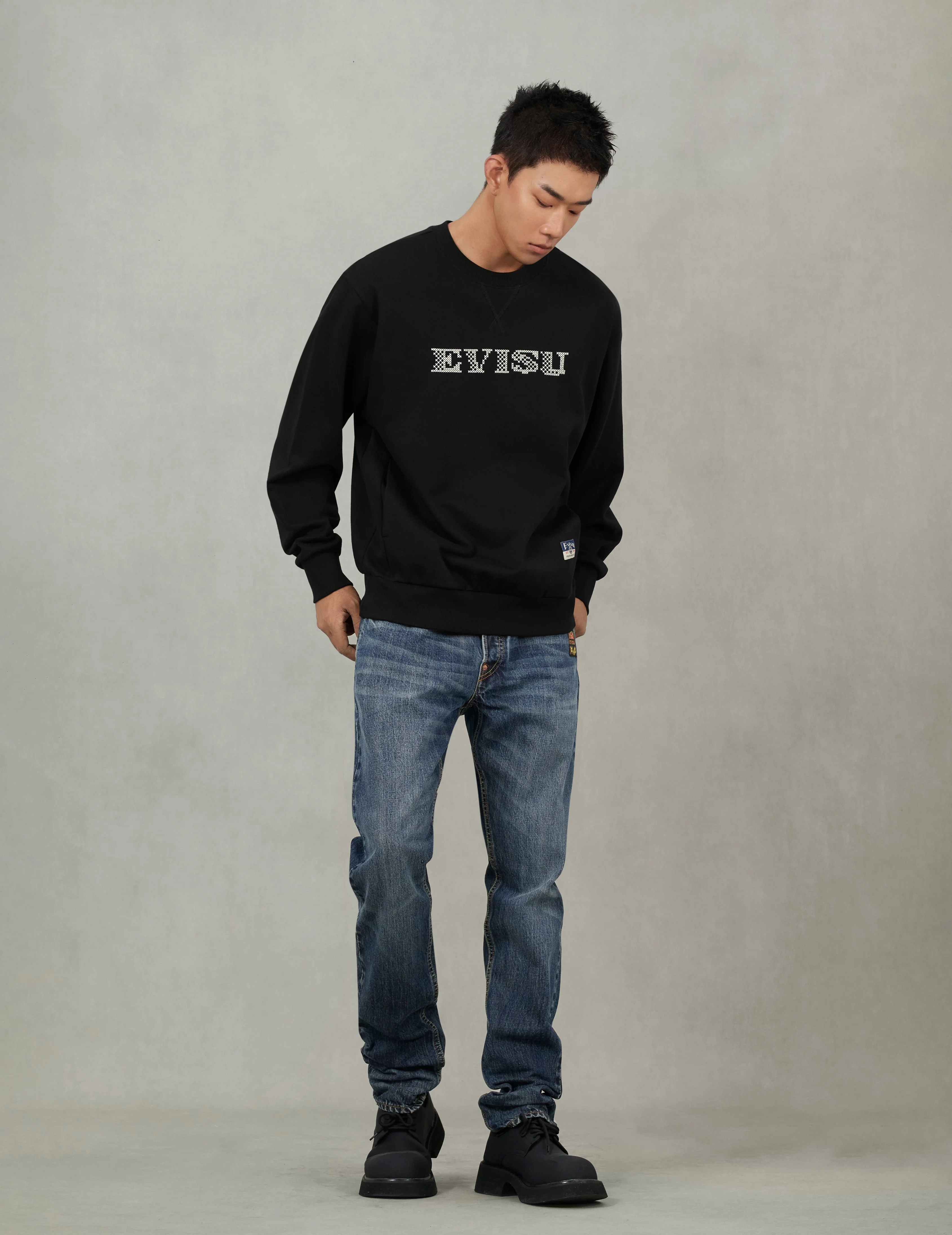 Crane and Seagull Embroidery Relax Fit Sweatshirt - Image 5