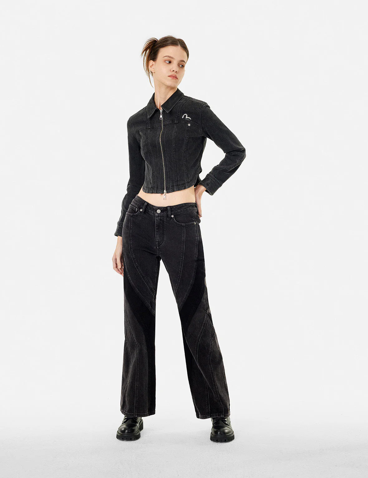 Cut-Line Fashion Fit Boot Cut Jeans - Image 4