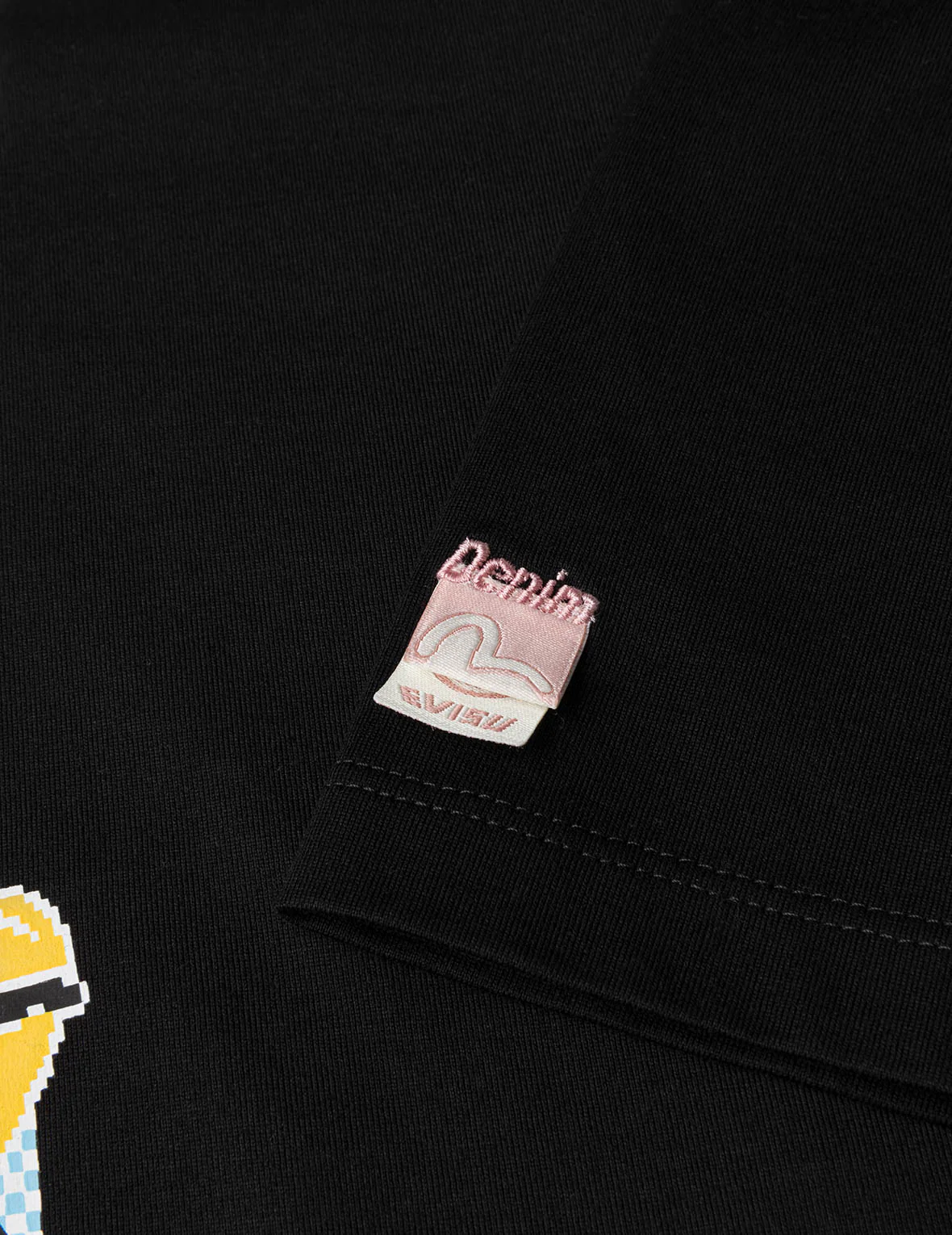 Daruma and Fortune Cat Pixel Daicock Print Regular Fit T-Shirt - Image 11