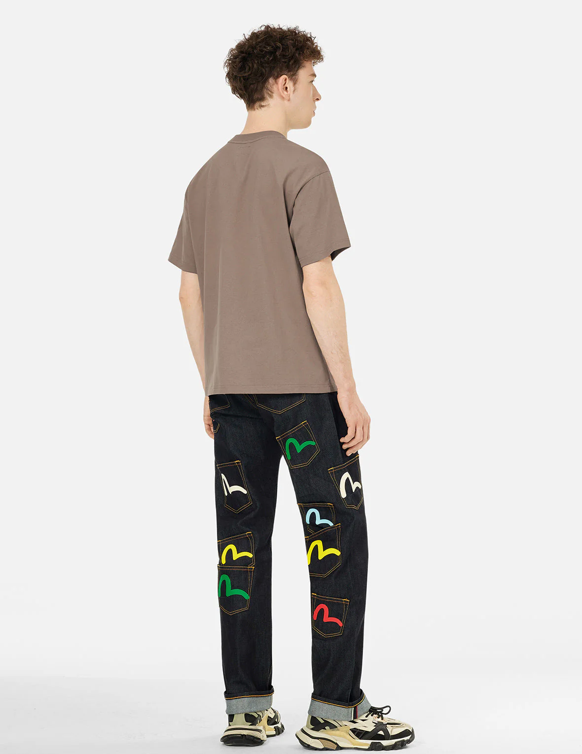 Daruma and Logo Embroidery Relax Fit T-shirt - Image 12
