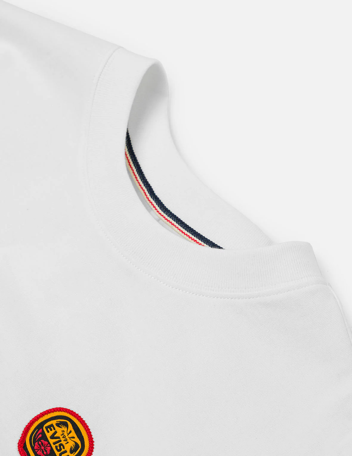 Daruma and Logo Embroidery Relax Fit T-shirt - Image 17
