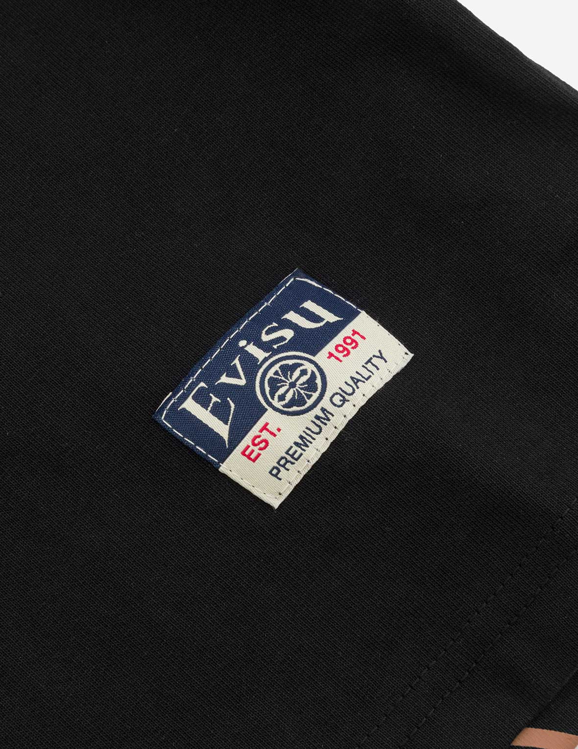 Daruma Print Loose Fit T-Shirt - Image 17