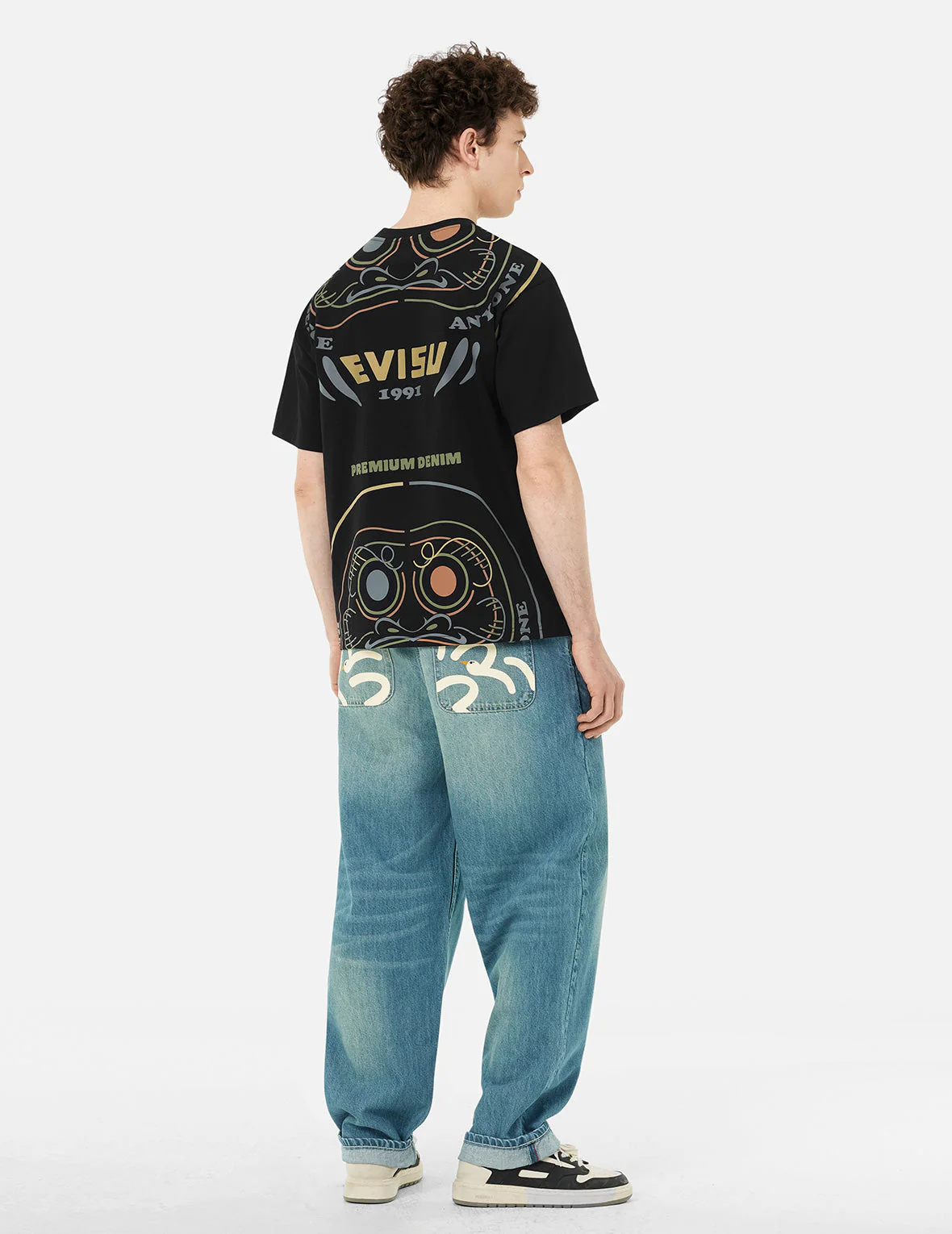 Daruma Print Loose Fit T-Shirt - Image 8