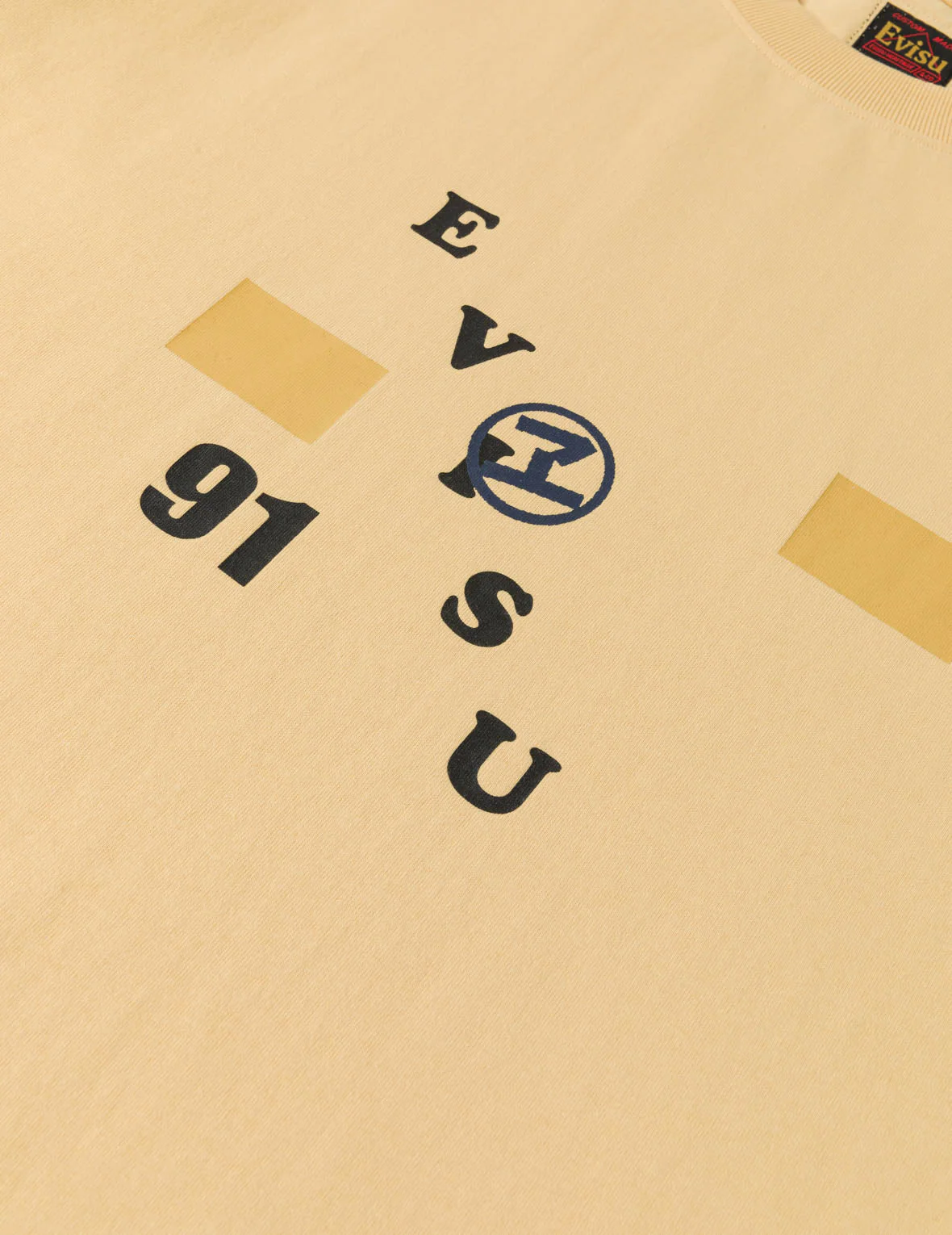 Decentralized Logo and Embossed Seagull T-shirt - Image 7