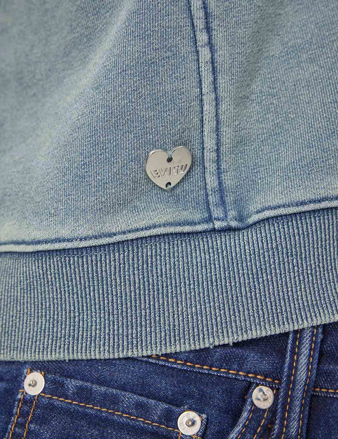 Distressed Appliqué Embroidery Washed Fashion Fit Cropped Sweatshirt - Image 8