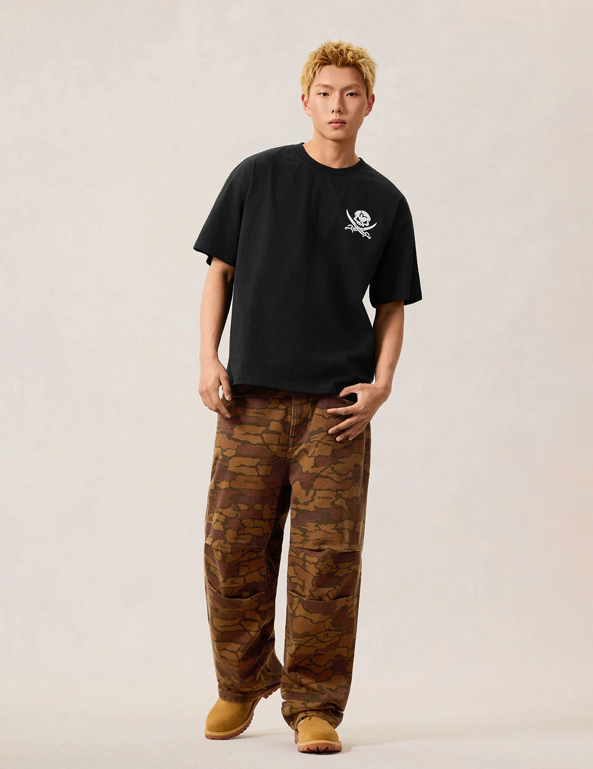 Distressed Camo Daicock T-shirt - Image 5