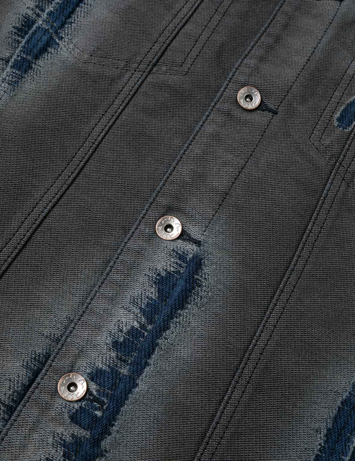 Distressed Seagull and Logo Print Relax Fit Washed Denim Jacket - Image 10