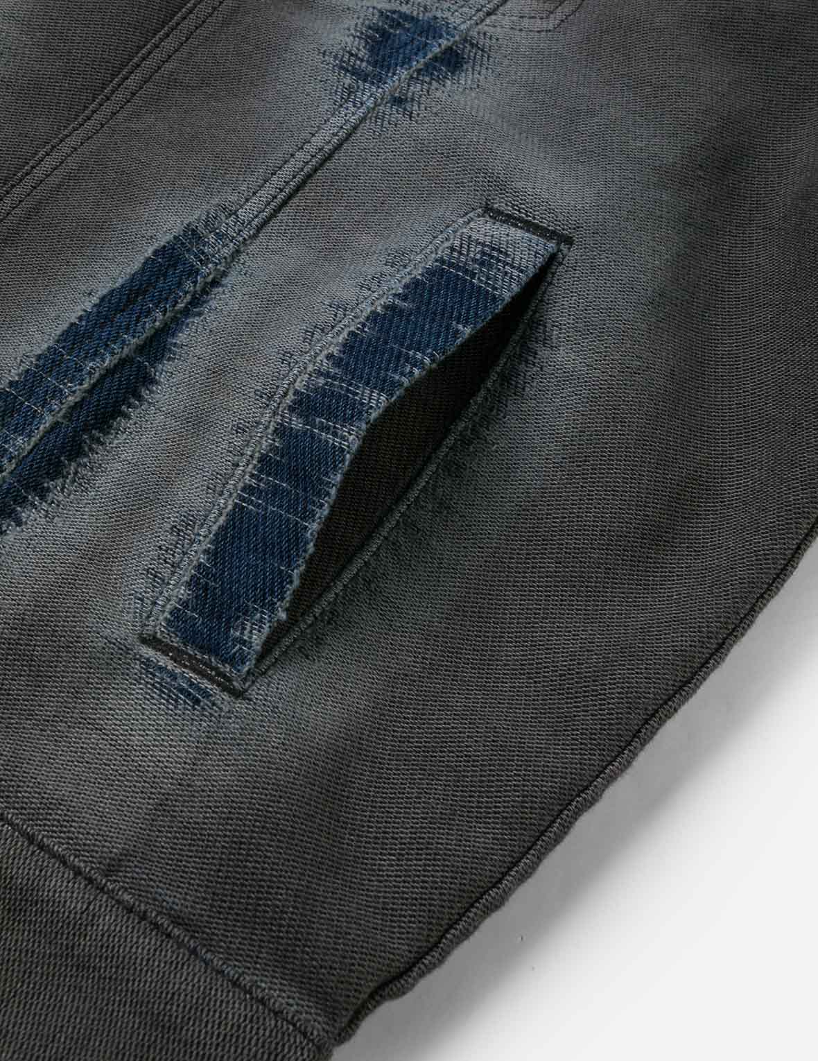 Distressed Seagull and Logo Print Relax Fit Washed Denim Jacket - Image 12
