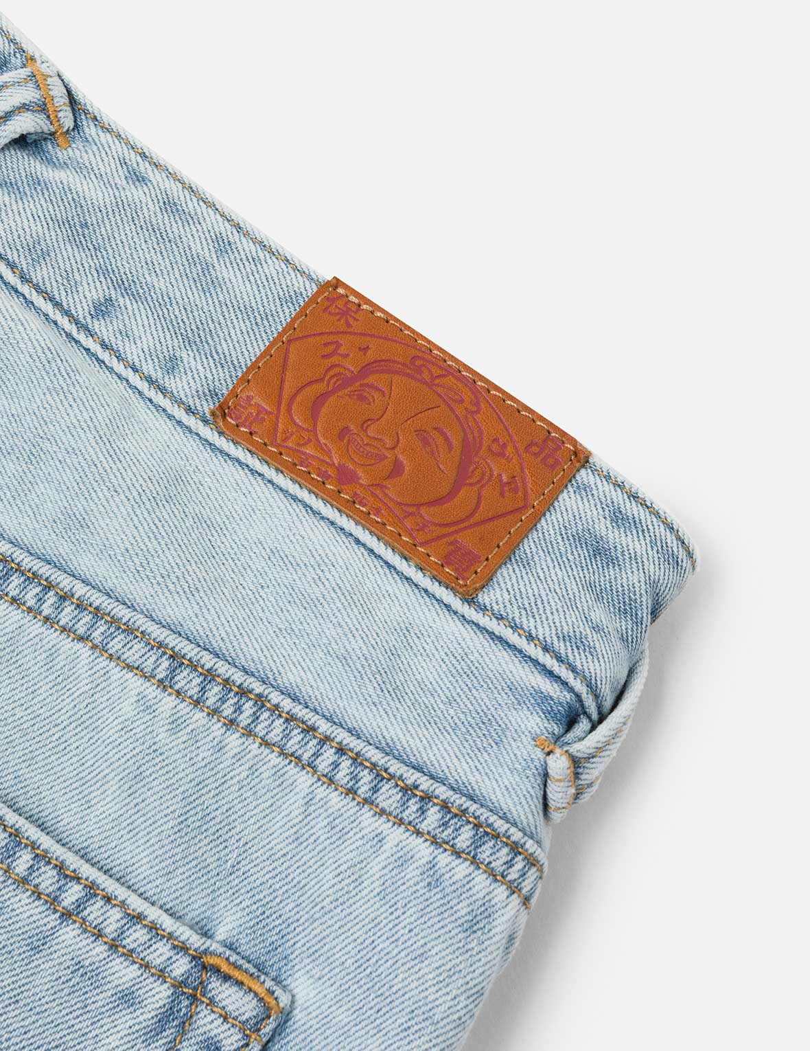 Distressed Seagull Appliqué Fashion Fit Wide-leg Jeans - Image 9