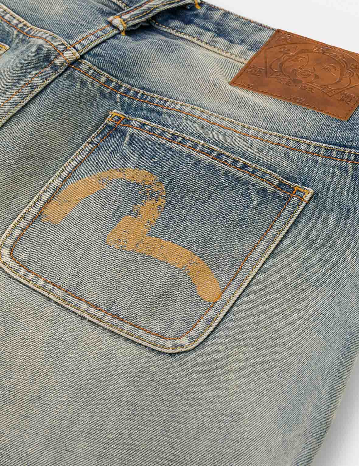 Distressed Seagull Print Regular Fit Denim Jeans - Image 14