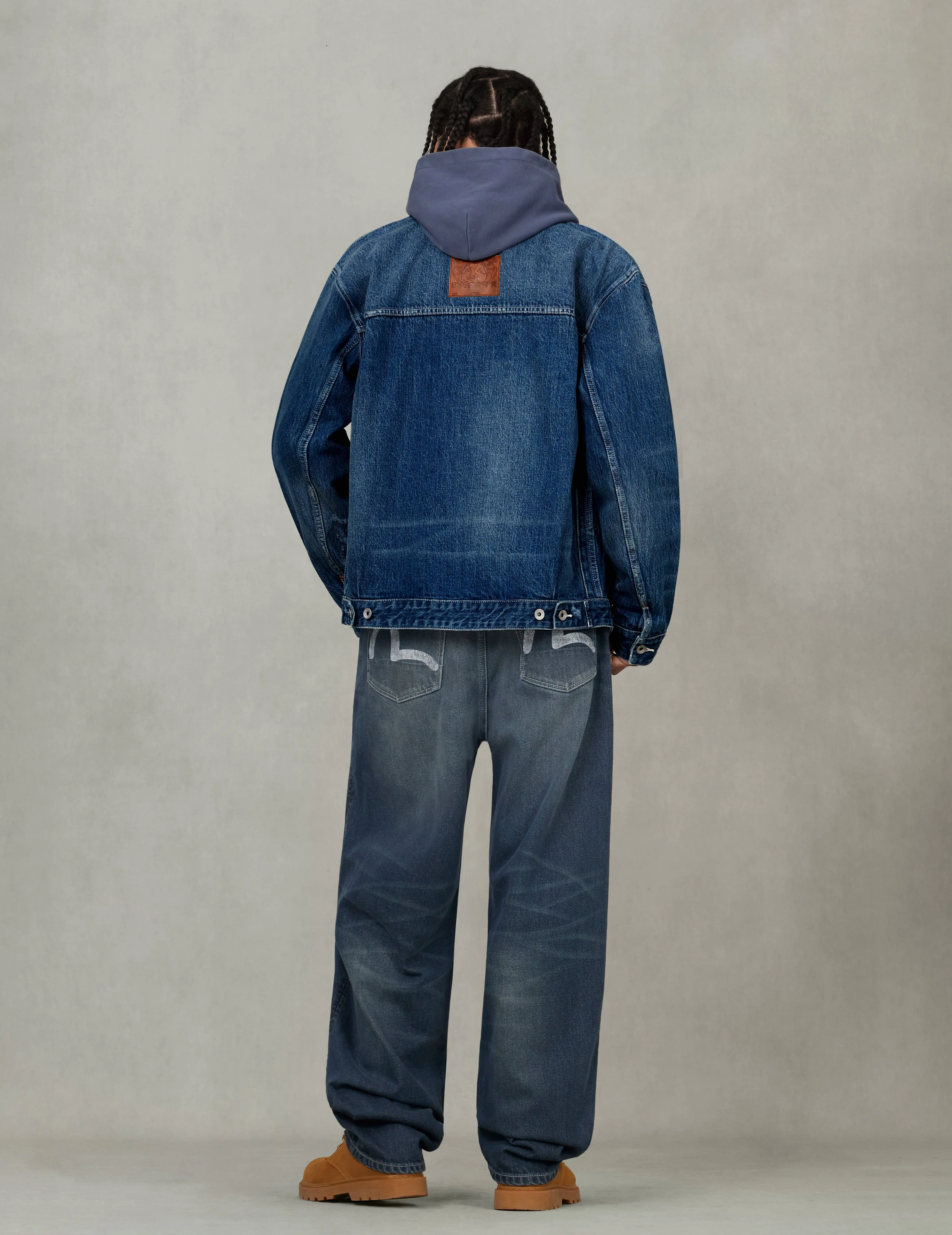 Distressed Seagull Print Relax Fit Vintage Washed Denim Jacket - Image 6