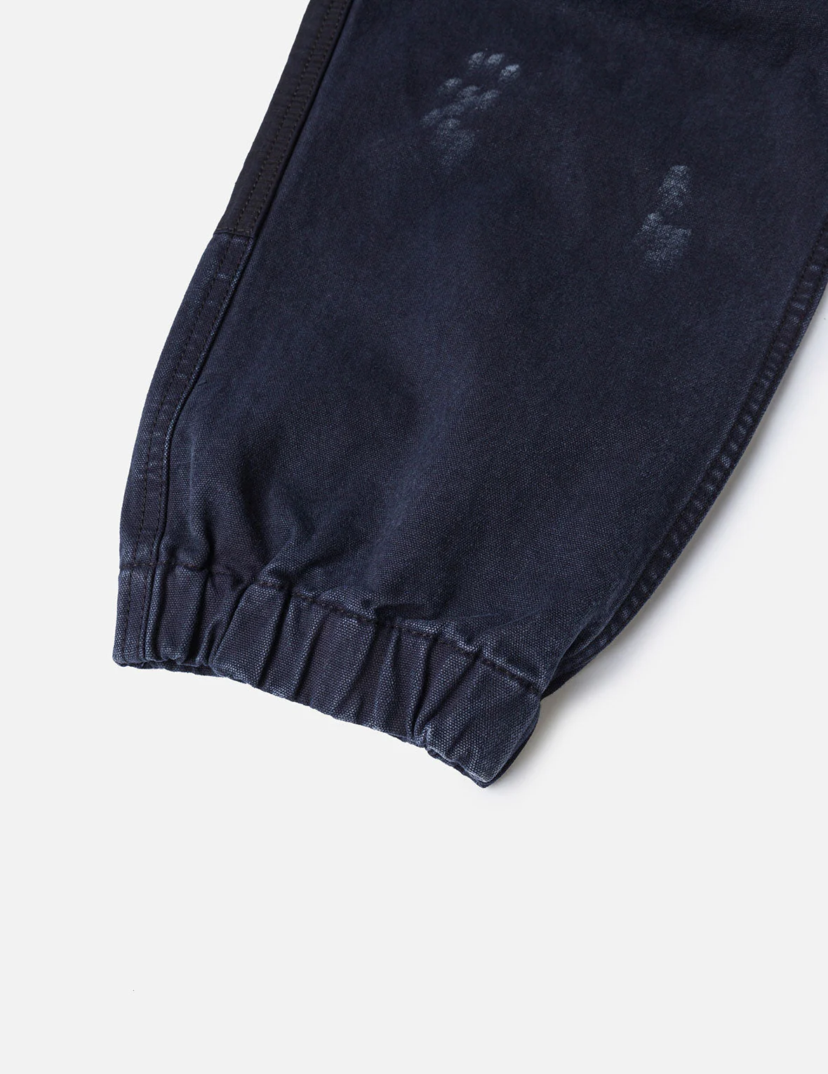 Dual Seagull Print Loose Fit Washed Woven Cargo Joggers - Image 25