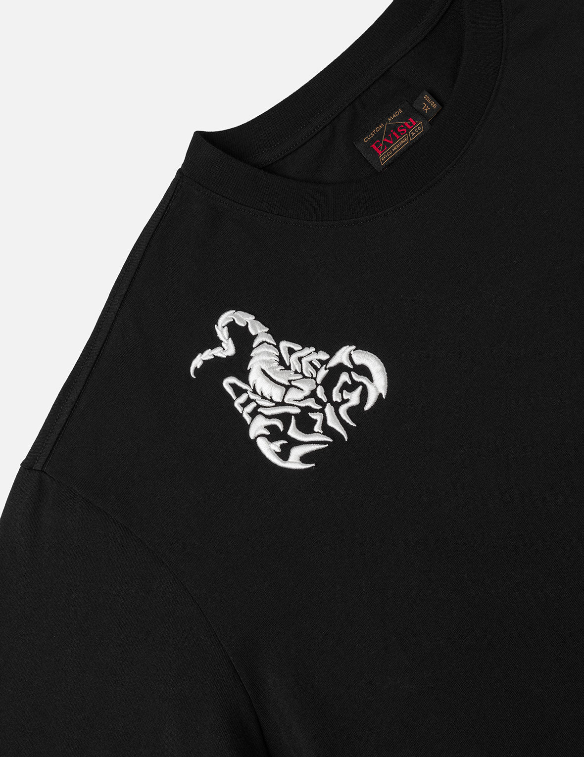 Duo Scorpio Embroidery T-shirt - Image 5