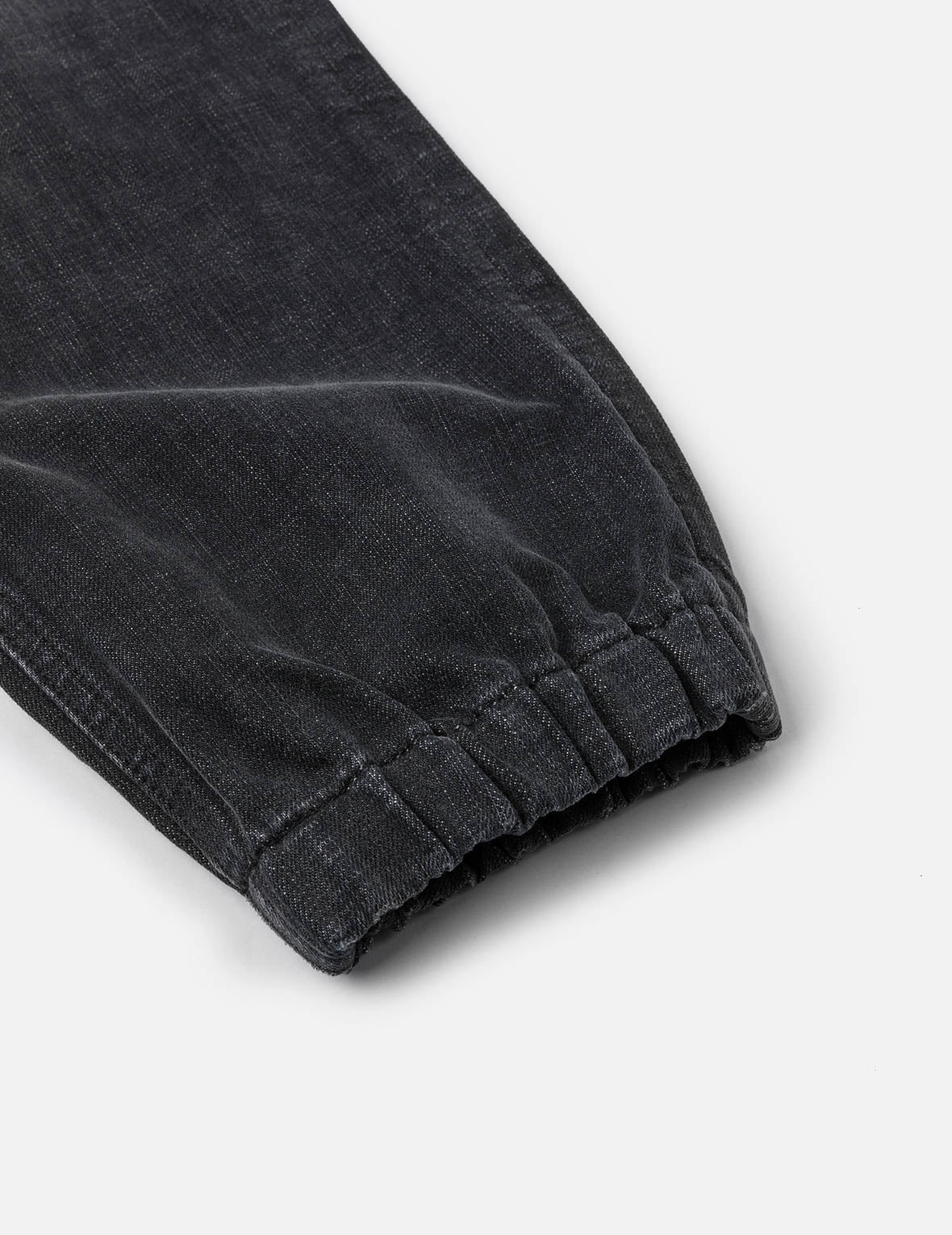 Emboss Seagull and Logo Regular Fit Denim Jogger - Image 12