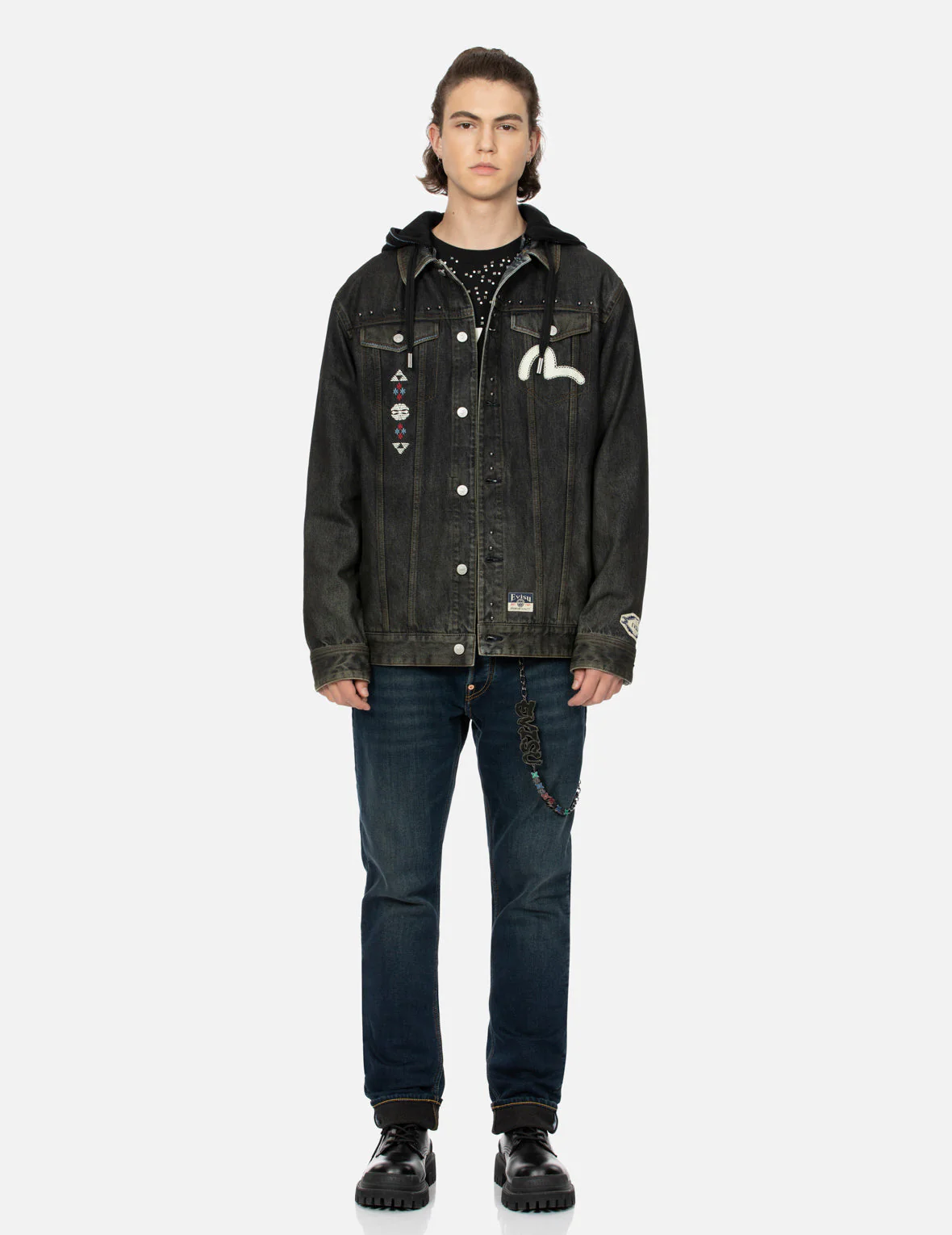 Ethnic-inspired Wheel of Wisdom Print and Embroidery Relax Fit Denim Jacket - Image 6